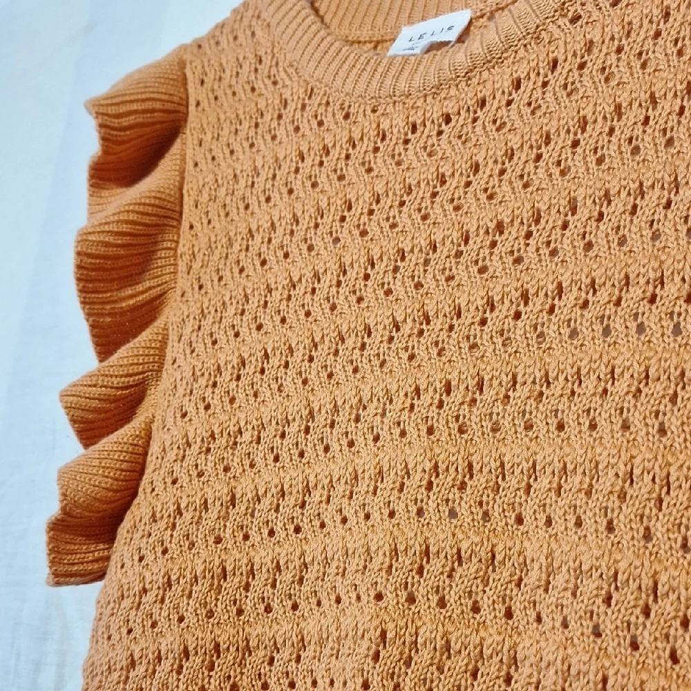 3/$20-Peach Knit Sweater Vest With Ruffles, Le Lis brand - Picture 9 of 11